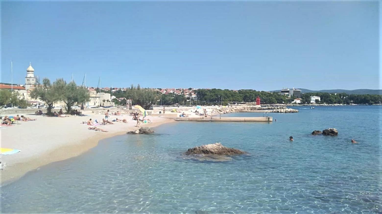 Apartments Xenia Krk كرك المظهر الخارجي الصورة