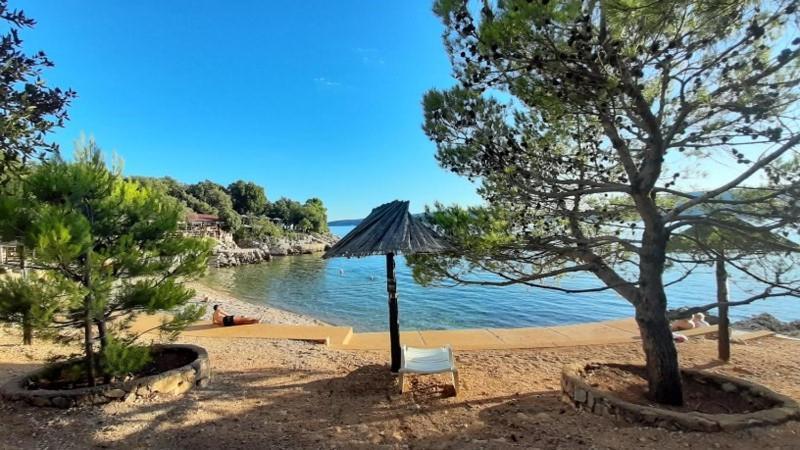 Apartments Xenia Krk كرك المظهر الخارجي الصورة
