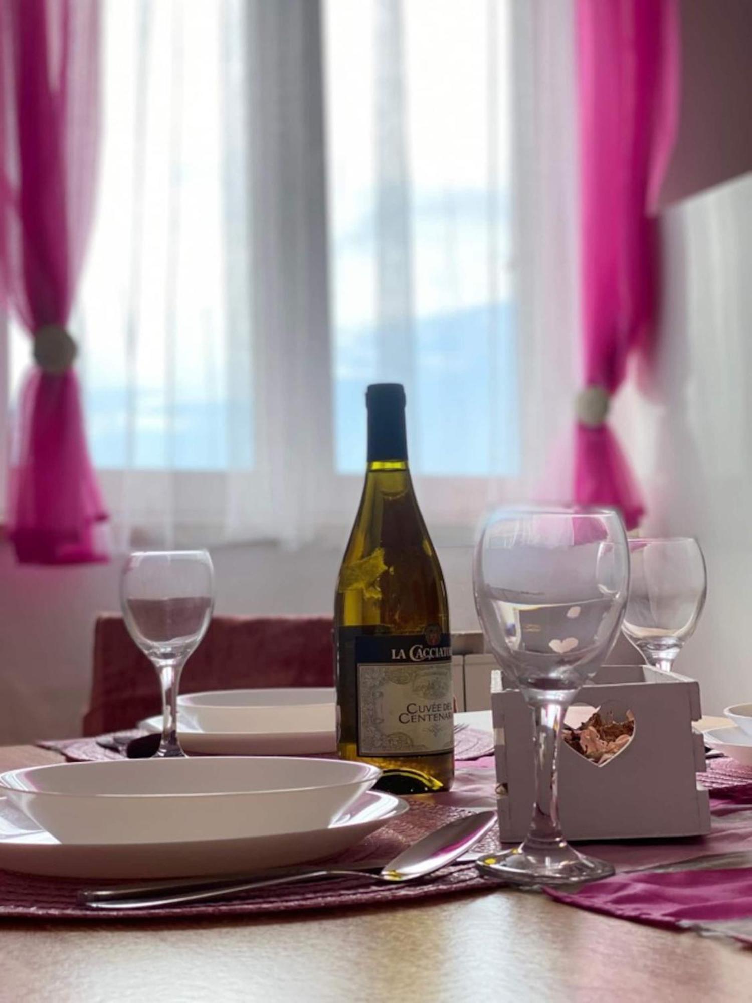 Apartments Xenia Krk كرك المظهر الخارجي الصورة